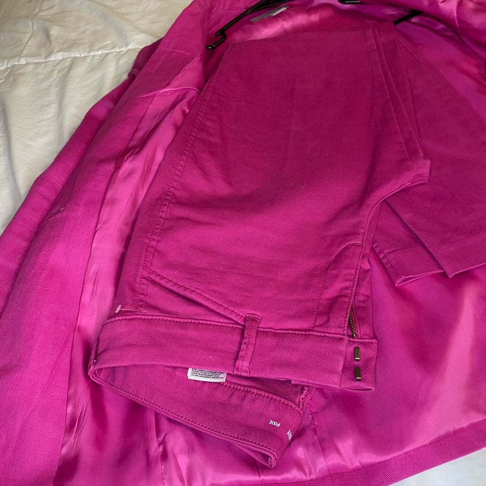 Pink Blazer Set - Picture 6 of 11